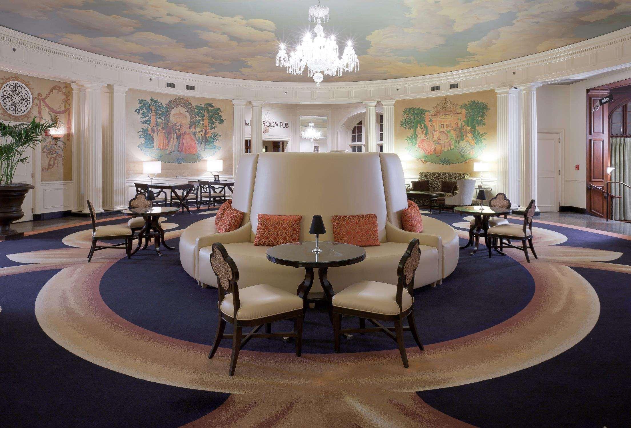 Hotel Roanoke & Conference Center, Curio Collection By Hilton Eksteriør billede